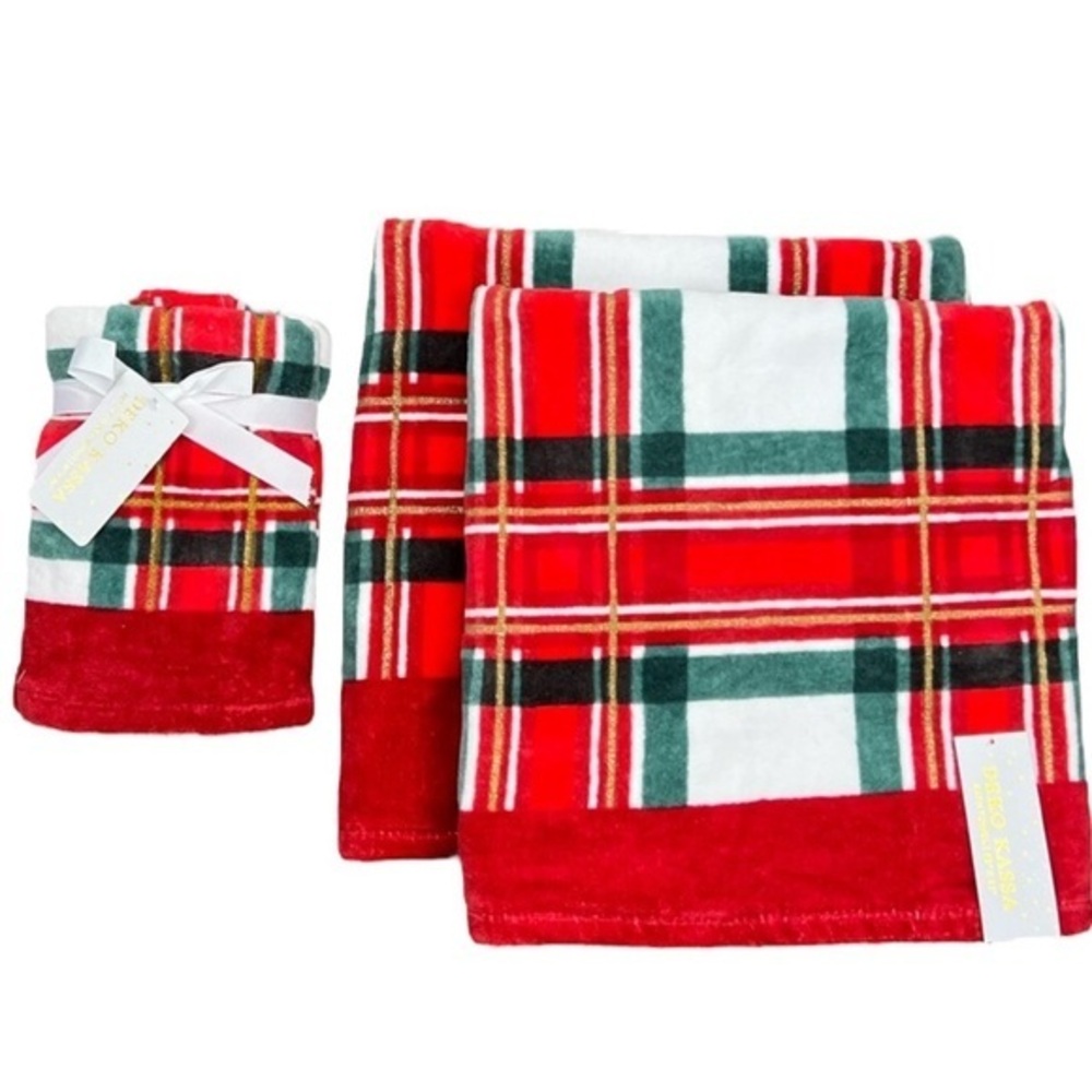 Deko Kassa - ‘Holiday Plaid bundle’ bath towel set. NWT Firm!